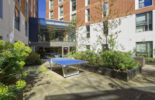 Ravenscourt Park Apartamento | Beautifully Designed Student Studio in London