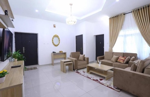 Ajah Apartamento | Beautifully furnished 2-Bedroom serviced apartmetnt in Lekki Lagos