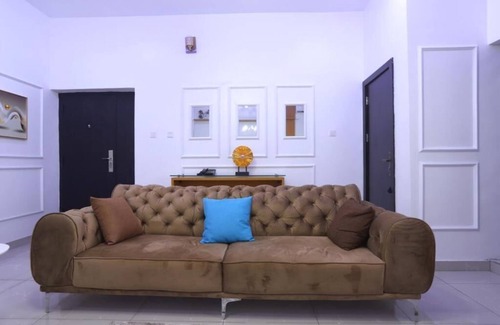 Ajah Apartamento | Beautifully furnished 2-Bedroom serviced apartmetnt in Lekki Lagos