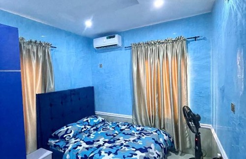 Ibadan Apartamento | Beautifully furnished 4 bedroom flat at Oluyole