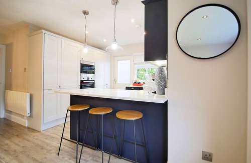 Aviemore Casa | Beautifully furnished three- bedroom property, offering a luxurious feel with its stylish decor and