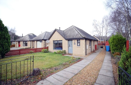 Aviemore Casa | Beautifully furnished three- bedroom property, offering a luxurious feel with its stylish decor and