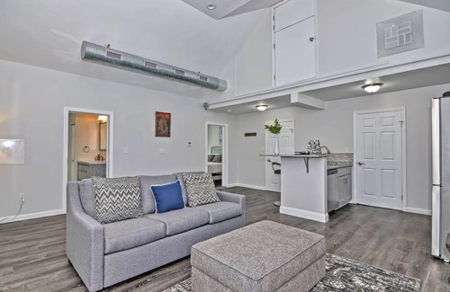 Andover Casa | Retiro privado bellamente amueblado en Andover!