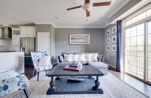 Richmond Casa | Beautifully furnished, spacious townhome!