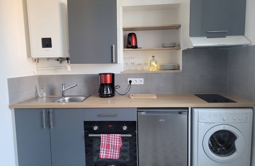 Erbalunga Apartamento | Beautifully located studio in the heart of the village, renovated