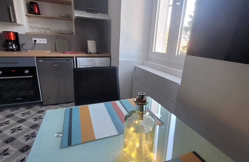 Erbalunga Apartamento | Beautifully located studio in the heart of the village, renovated