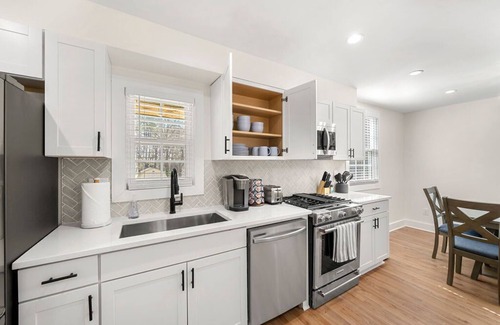 Norcross Casa | Beautifully Modern Cottage in Historic Norcross