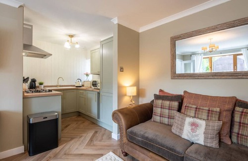 Nairn Casa | Beautifully presented Cottage by the beach