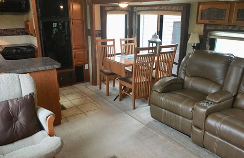 Los Barriles Casa | Hermoso entorno privado, piscina, patio privado, patio privado para autocaravanas cubierto con palapa