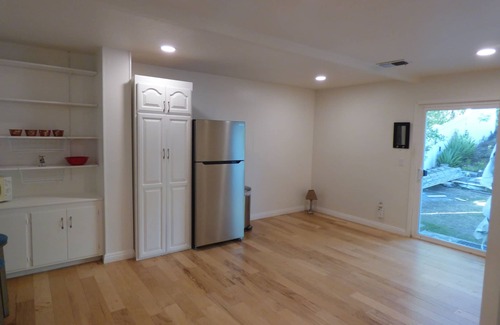 Agoura Hills Casa | Beautifully remodeled, Furnished, 4 Bedrooms and 3 Bathrooms,