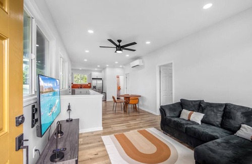 Wahiawa Casa | Beautifully Remodeled 3/2 space in Wahiawa Heights
