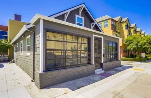 University Heights Apartamento | Beautifully Remodeled Studio apartment