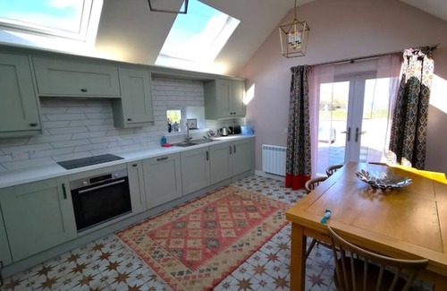 Isle of Lewis Cabaña | Beautifully renovated croft house with woodburning stove.Just minutes to beaches