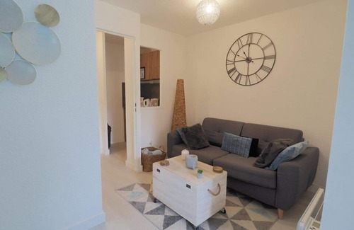 La Petite Motte Apartamento | Beautifully renovated Studio cabin, with private garden, close to the beach, BBQ