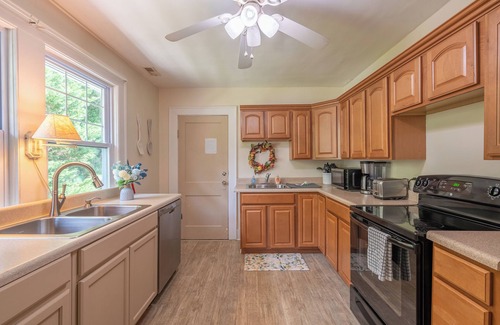 Mount Airy Casa | Beautifully Renovated Home Great Location with Short Walk to Main