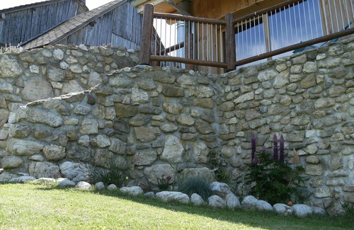 Le Noyer Chalet De Esquí | Bellamente restaurado Granja con terraza y jardín, vistas estupendas