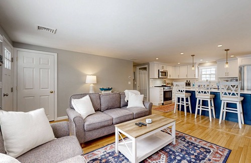 Dennis Casa | Beautifully renovated home near Scargo Lake with deck, W/D, AC, games, & yard