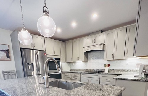 Jonesville Casa | Beautifully renovated home in the heart of Elkin