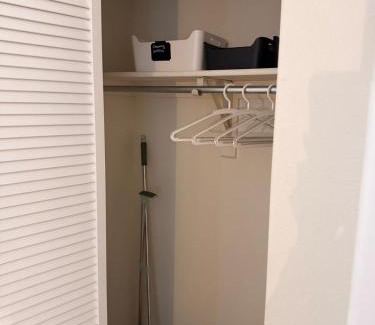 Ken Caryl Apartamento | Beautifully Renovated OneBedroom Apt with Two Beds