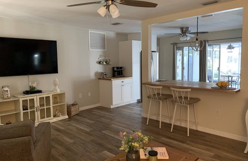 Venice Casa | Beautifully Renovated Pool Home only 1.9 miles to the BEACH!