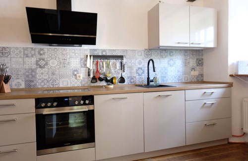 Kail Casa | Beautifully renovated vacation apartment on an idyllic farm. 4 - 8 persons.