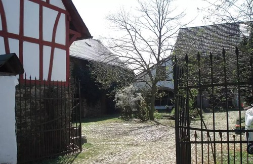 Kail Casa | Beautifully renovated vacation apartment on an idyllic farm. 4 - 8 persons.