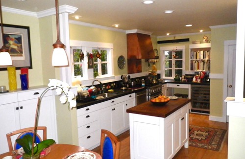 North Berkeley Casa | Beautifully Restored 3 BR Arts &Crafts House