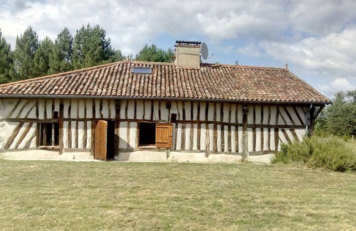 Pinderes Otro | Old farmhouse in the forest