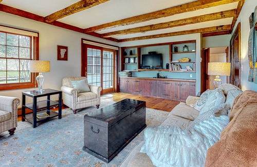 Quechee Casa | Beautifully updated home with spectacular valley views, washer/dryer, fireplaces