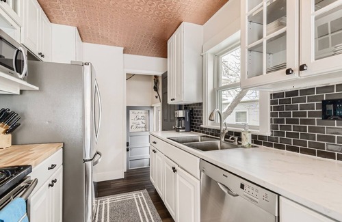 Castle Rock Casa | Beautifully Updated Home on Downtown Castle Rock