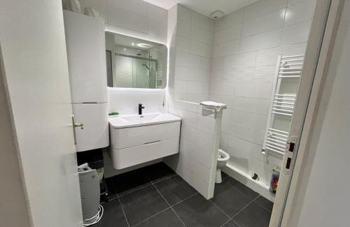 Vertou Casa | BEAUTOUR VERTOU 4 people Wi-Fi TV 1 parking space