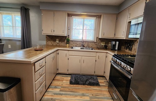 Youngstown Casa | Beauty Near Mill Creek Park at Bears Den
