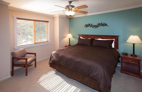 Estes Park Complejo | Beaver Brook on the River
