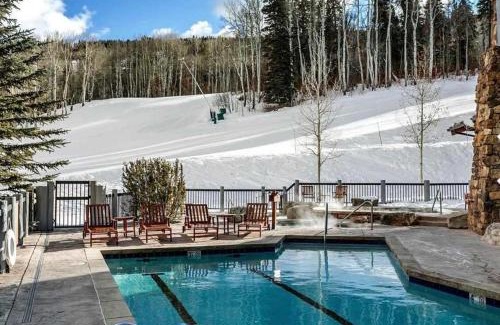 Avon Casa | Beaver Creek Resort Slopeside Views Ski In Out