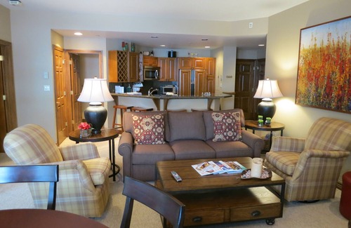 Beaver Creek Condominio | Beaver Creek VERDADERO Ski-in Ski-out! Hermoso en el verano también (A / C en la unidad)!