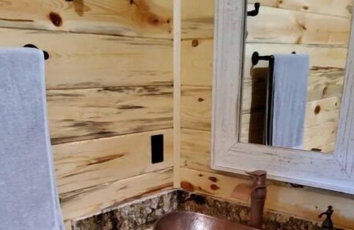 Webb Lake Cabina | Beaver Dam Lodge