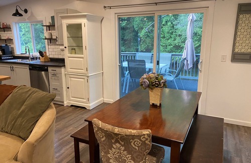 Barryton Casa | Beaver Den - A relaxing stay on the Chippewa River!