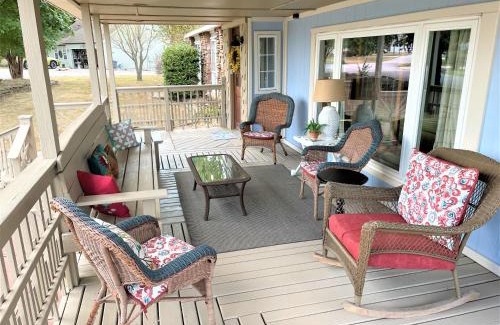 Beaver Shores Casa | Beaver Lake Getaway