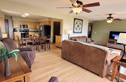 Sylvan Shores Casa | Beaver Lake House, Lake View, Dock Access Swim Deck, Eureka Springs