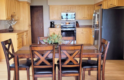 Sylvan Shores Casa | Beaver Lake House, Lake View, Dock Access Swim Deck, Eureka Springs