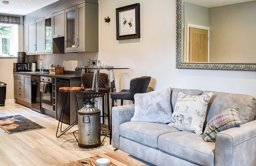 Blacko Cabaña | Beckett Lodge - UK34233