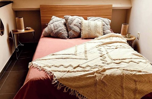 Beloeil Casa | Becosy Triplex Chic et Moderne Loft