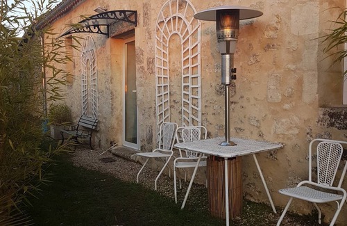 Saint-Philippe-dAiguille Casa | Acogedora casa de campo Casa de huéspedes Casa cerca de la piscina de Burdeos St Emilion Aire acond