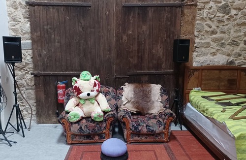 Gilhoc-sur-Ormeze Cama Y Desayuno | Bed and Breakfast La Rouveure
