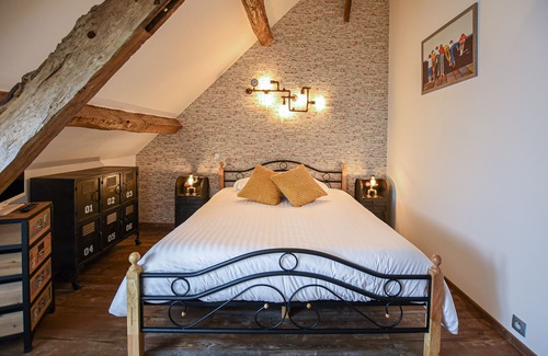 Magny-le-Desert Casa | bed and breakfast normandía la brocherie piscina cubierta climatizada spa sauna