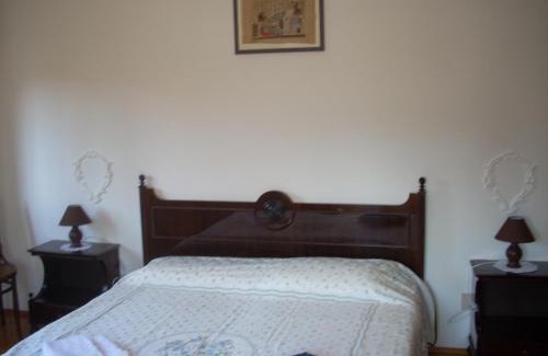 Altipiano Est Casa | Bed and Breakfast Al Laghetto
