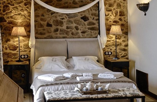 Camariñas Cama Y Desayuno | Alojamiento y desayuno "Alca" con jardín privado y Wi-Fi