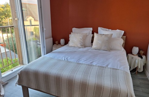 Nantes Erdre Cama Y Desayuno | Bed and breakfast, Beaujoire district, Parc des Expositions, Parc Floral