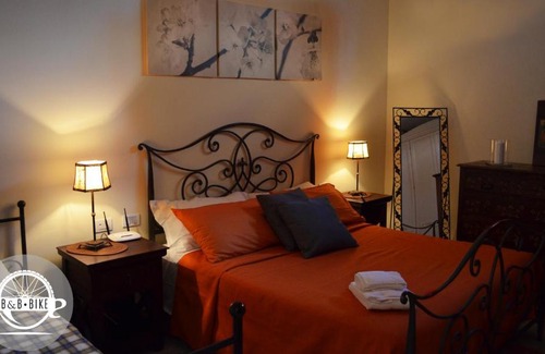 Castel Cellesi Cama Y Desayuno | Bed and Breakfast Bike