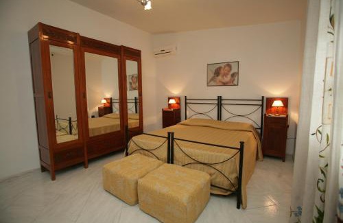 Santa Domenica Cama Y Desayuno | Bed And Breakfast casagalez